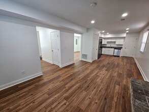 61 Edwards Ave in Florence, KY - Building Photo - Building Photo