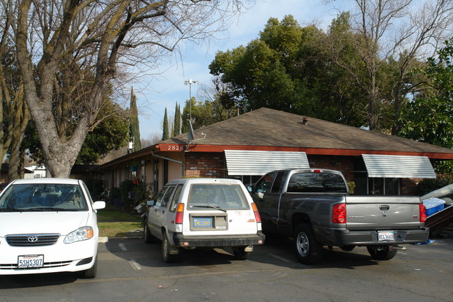 The Sands Apartments in Chico, CA - Building Photo - Building Photo