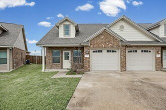 109 Stockton Family Ct in Jarrell, TX - Building Photo - Building Photo