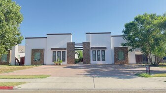 211 Fig Dr in Edinburg, TX - Building Photo
