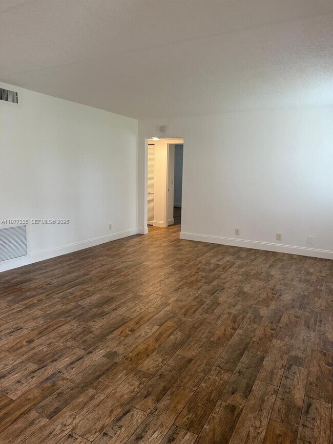 4995 Sable Pine Cir in West Palm Beach, FL - Building Photo - Building Photo