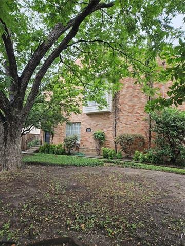 property at 3412 McFarlin Blvd