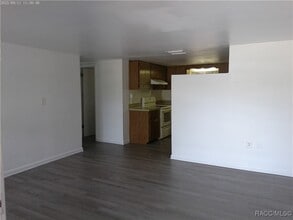 1166 NE 1st St in Crystal River, FL - Building Photo - Building Photo