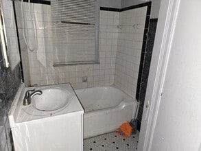 9120 Winthrop St in Detroit, MI - Building Photo - Building Photo