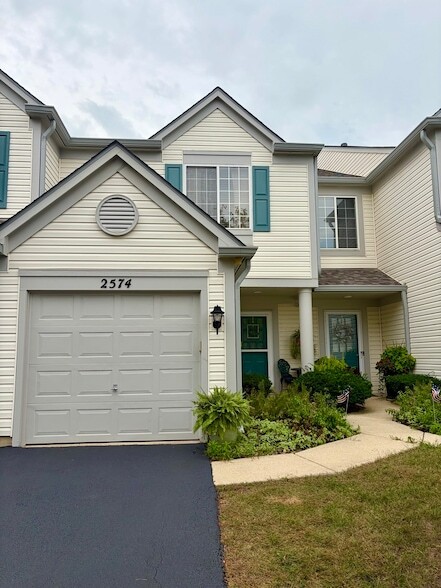 2574 Arcadia Cir