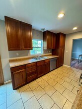 2034 Baxter Rd in Chesterfield, MO - Building Photo - Building Photo