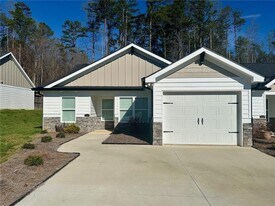 202 Brookstone Dr in Dahlonega, GA - Building Photo