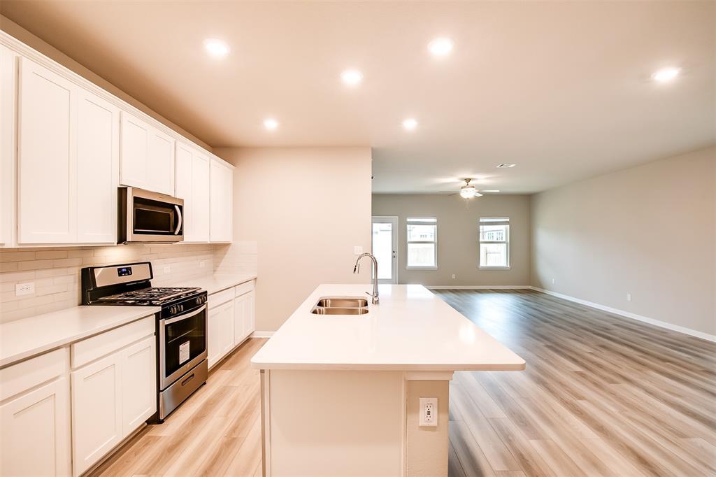 1532 Homestead Farms Dr in Round Rock, TX - Building Photo