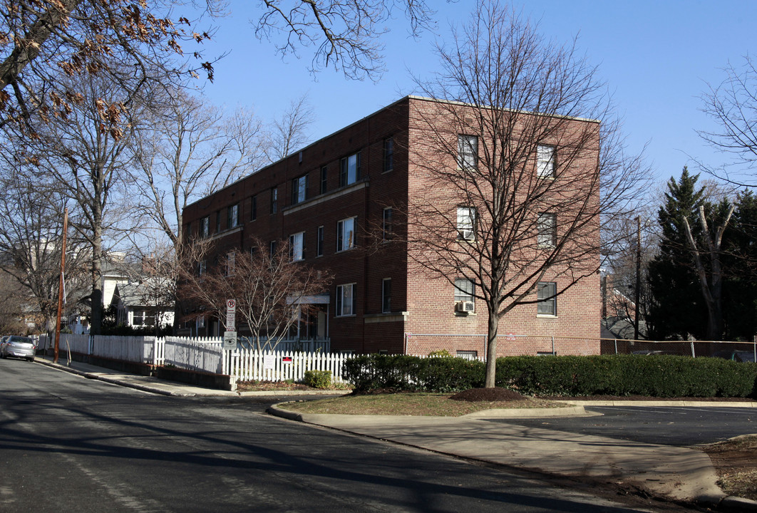 515-517 N Piedmont St in Arlington, VA - Building Photo