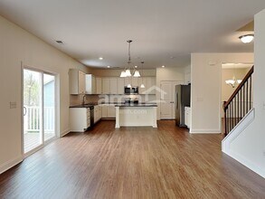 3471 Shady Cove Ct in Belmont, NC - Foto de edificio - Building Photo