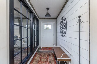 27185 Shelly Dr in Waynesville, MO - Building Photo - Building Photo