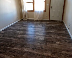 423 S Park Square Dr in Bloomington, IN - Building Photo - Building Photo