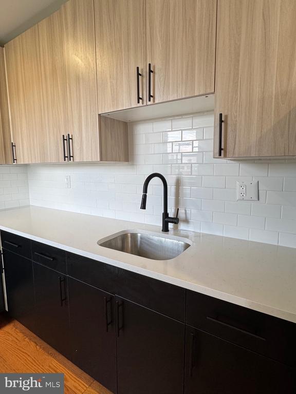 4126 Parkside Ave in Philadelphia, PA - Building Photo - Building Photo