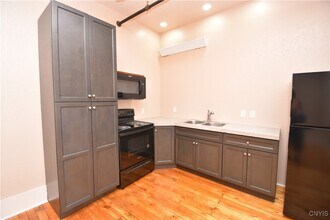 170 Court St in Watertown, NY - Building Photo - Building Photo