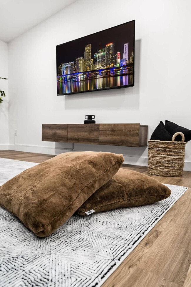 property at 17621 NE 7th Ave