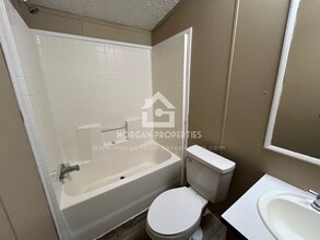 1622 E 18th St in Anderson, IN - Building Photo - Building Photo