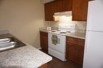 5493 Pinehaven Ct in Jacksonville, FL - Building Photo - Building Photo