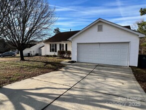 2616 Captains Watch Rd NE in Kannapolis, NC - Building Photo - Building Photo