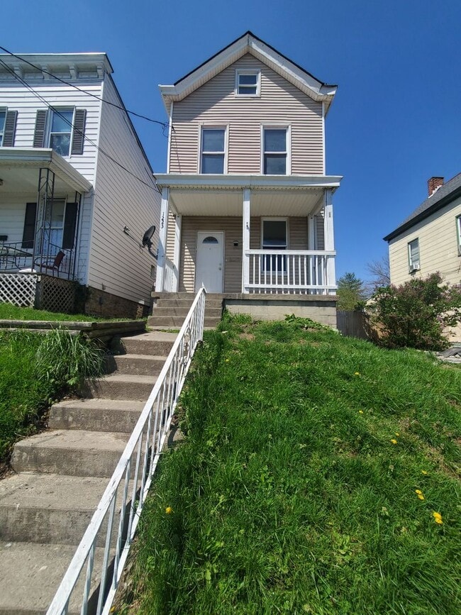 property at 1223 Texas Ave