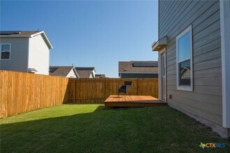 175 Amber Gln in Maxwell, TX - Building Photo - Building Photo
