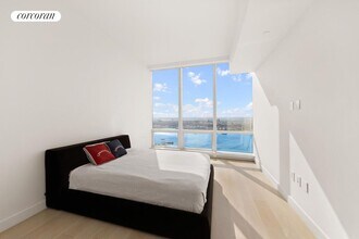 15 Hudson Yards in New York, NY - Building Photo - Building Photo