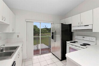 7891 SW 152nd Ave in Miami, FL - Building Photo - Building Photo