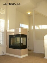 1469 Thunder Butte Rd in Castle Rock, CO - Foto de edificio - Building Photo