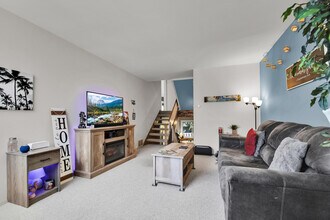 1434 Big Bend Rd in Waukesha, WI - Building Photo - Building Photo