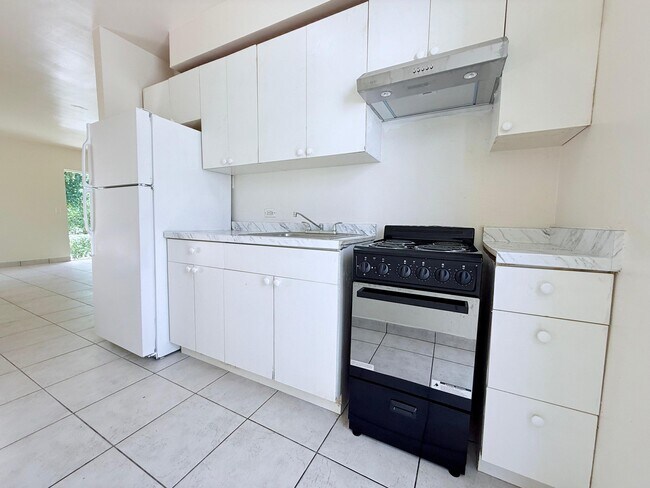545 27th St in West Palm Beach, FL - Building Photo - Building Photo