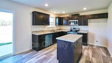 958 Bosemon St in Rural Hall, NC - Building Photo - Building Photo