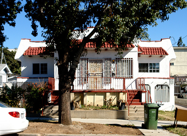 1528-1530 Alexandria Ave in Los Angeles, CA - Building Photo - Building Photo