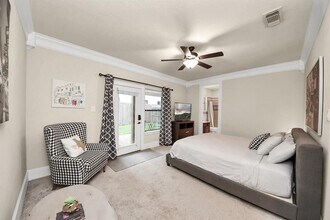 5341 Nolda St in Houston, TX - Building Photo - Building Photo