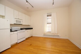 4715 N Sheridan Rd in Chicago, IL - Building Photo - Building Photo