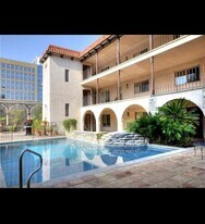 505 W 7th St in Austin, TX - Building Photo