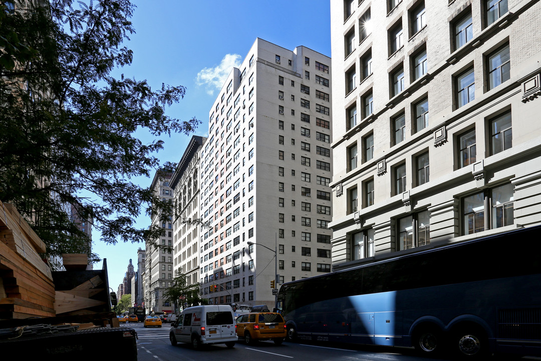 96 Fifth Ave in New York, NY - Foto de edificio