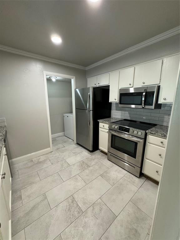 property at 20309 Sunny Shores Dr