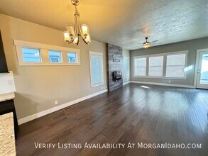 1822 S Owyhee St in Boise, ID - Building Photo - Building Photo