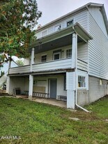 470 Golden Rule Dr in New Enterprise, PA - Building Photo