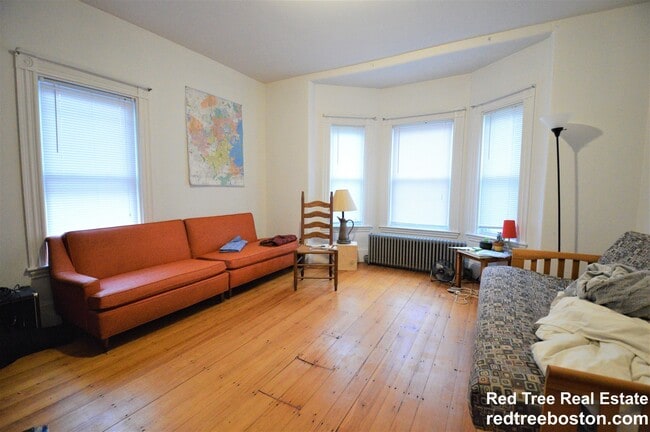 51 Custer St, Unit 3 in Boston, MA - Building Photo - Building Photo