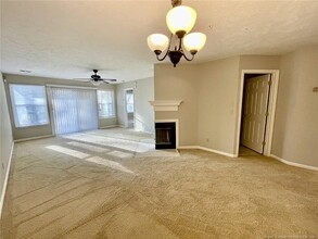 6724 Willowbrook Dr in Fayetteville, NC - Building Photo - Building Photo