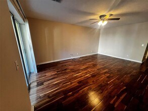 228 Penmark Stone Pl in Valrico, FL - Foto de edificio - Building Photo