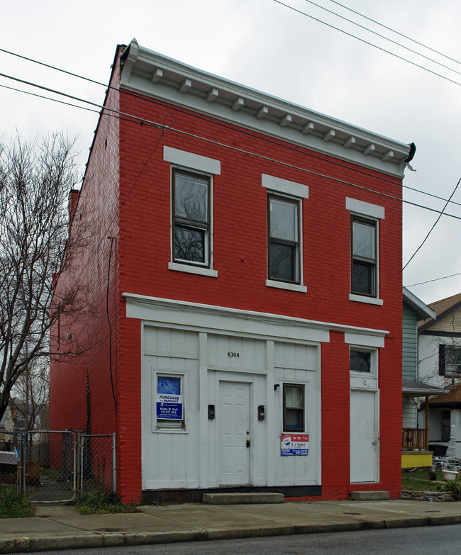 4308 Decoursey Ave in Latonia, KY - Building Photo - Building Photo