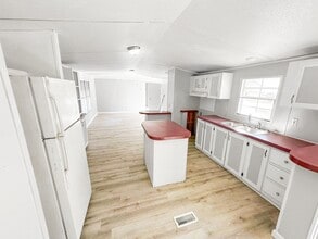 4620 Chanson Ln in Sumter, SC - Building Photo - Building Photo