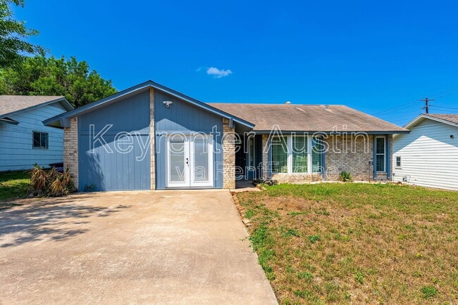 property at 902 Speer Ln