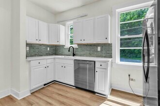 2220 Hayson Ave in Pittsburgh, PA - Building Photo - Building Photo