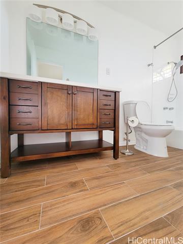 property at 98-413-413 Kaonohi St