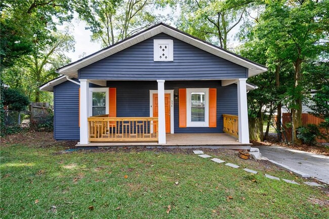 property at 554 Oak Dr