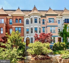 1306 Fairmont St NW, Unit A in Washington, DC - Building Photo