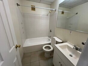 439 Cambridge St, Unit 1 in Boston, MA - Foto de edificio - Building Photo