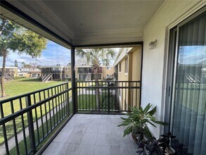 1000 Lake of the Woods Blvd in Fern Park, FL - Building Photo - Building Photo